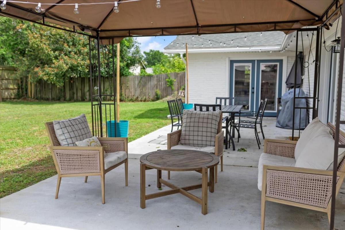 Ranch Home Gem 5Br Home Sleeps 12 With Game Room Gulfport Kültér fotó