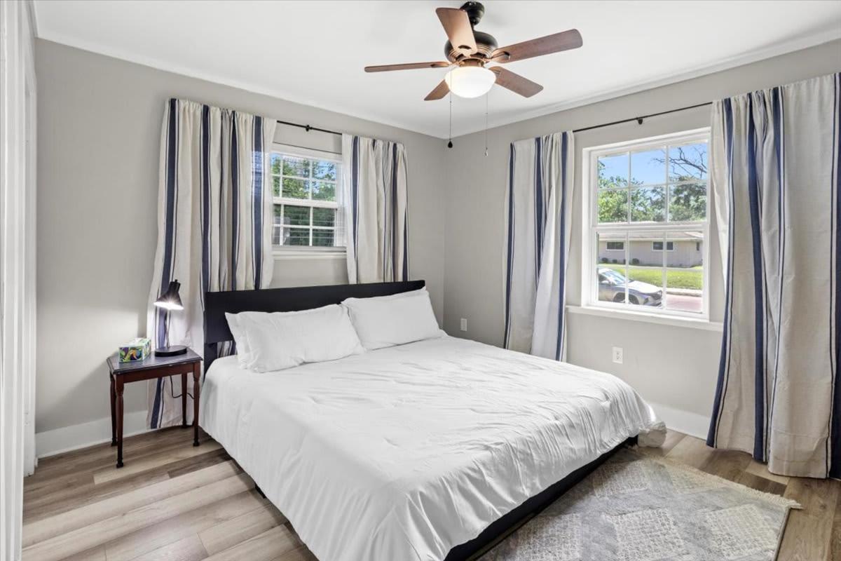 Ranch Home Gem 5Br Home Sleeps 12 With Game Room Gulfport Kültér fotó