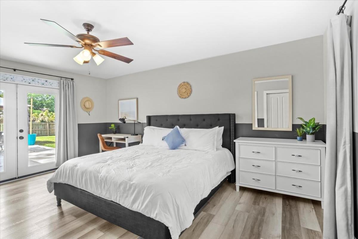 Ranch Home Gem 5Br Home Sleeps 12 With Game Room Gulfport Kültér fotó